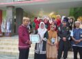 SMP Negeri 17 Bandar Lampung Gelar Peringatan hari Pendidikan Nasional dan pemberian Piagam penghargaan pada Media