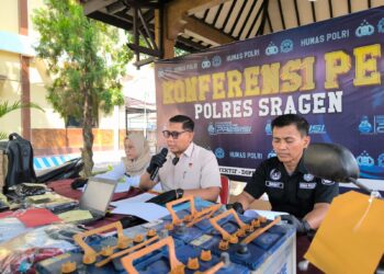 Satreskrim Polres Sragen Bongkar Aksi Pencurian Accu Truk Sampah DLH, Pelaku Dibekuk Kurang dari Dua Pekan