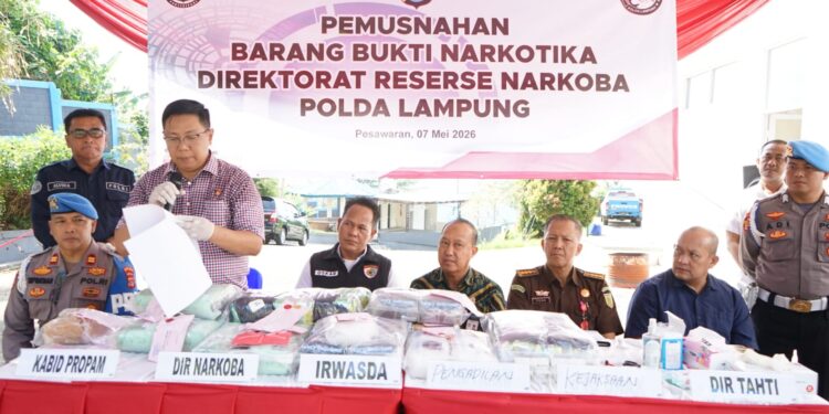 Polda Lampung Musnahkan Barang Bukti Narkoba dari Tujuh Kasus, Selamatkan 216 Ribu Jiwa