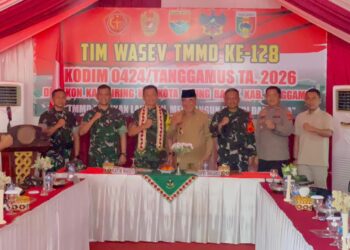 Kasrem 043/Gatam Sambut Tim Wasev Pusterad Tinjau Lokasi TMMD ke-128 Pekon Kalimiring