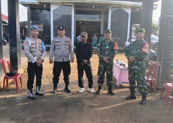 Jaga Toleransi Beragama, Babinsa Kodim 0429/Lamtim Lakukan Pengamanan Ibadah Isa Al Masih 