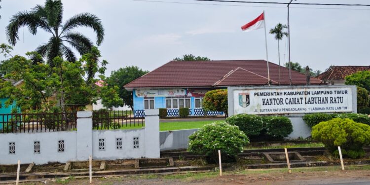 Camat Labuhan Ratu  Lampung Timur ‘Sakit Mata’, Abaikan Pengaduan Masyarakat