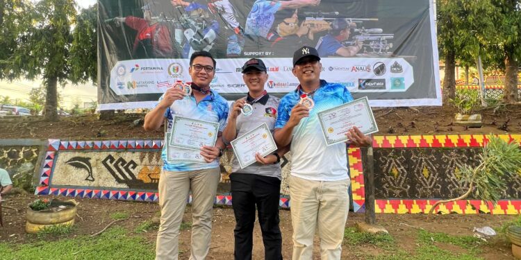 Personel Gegana Brimob Lampung Raih Prestasi Gemilang di Kejuaraan Menembak Kejari Tanggamus