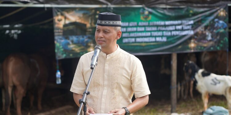 Ciptakan Kebersamaan di Kota Metro, Korem 043/Gatam Gelar Sholat Idul Adha Bersama Masyarakat