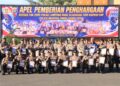 Kapolda Lampung Berikan Penghargaan kepada Personel Berprestasi