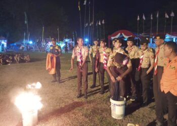 Tim Satgas BPBD, Damkarmat Pringsewu berikan Edukasi Kebencanaan pada Peserta Kemah Bhakti Saka Bhayangkara Lampung 