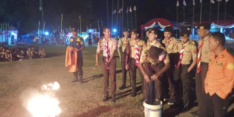 Tim Satgas BPBD, Damkarmat Pringsewu berikan Edukasi Kebencanaan pada Peserta Kemah Bhakti Saka Bhayangkara Lampung 