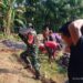 Babinsa Koramil 429-11/SKP Hadir di Tengah Masyarakat, Bedah Rumah Lansia Tidak Layak Huni Wujud Kepedulian Nyata TNI