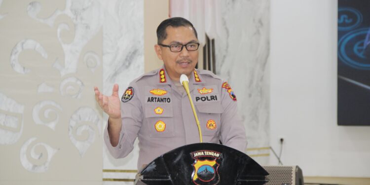 Tingkatkan Kapabilitas Digital Personel, Bidhumas Polda Jateng Gelar Latkatpuan Humas Berbasis AI