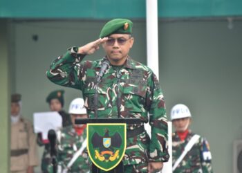 Upacara Bulanan Kasilog Kasrem 043/Gatam Bacakan Amanat Pangdam XXI/RI