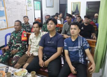 Kodim 0429/Lampung Timur melalui jajaran koramil sukses menggelar nonton bareng (nobar) “Bola Gembira” Piala Dunia 2026 antara Portugal melawan Republik Demokratik Kongo