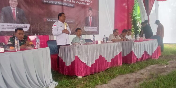 Wujudkan Swasembada Pangan, Masyarakat Sukorahayu Apresiasi Pelatihan Pupuk Organik Cair Bersama Komisi IV DPR RI
