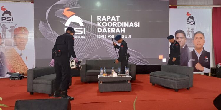 Gegana Satbrimob Polda Lampung Pastikan Pengamanan VVIP Kunjungan Presiden Ke -7 Ir. Hi. Joko Widodo di Provinsi Lampung