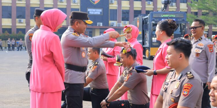 Wakapolda Lampung: Kenaikan Pangkat Harus Diiringi Loyalitas, Integritas dan Kedekatan dengan Masyarakat