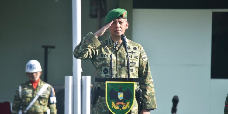 Kasrem 043/Gatam Pimpin Upacara Bulanan, Sampaikan Empat Amanat Penting Kasad