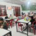 Warung Makan Nasi liwet Barokah di serbu para Pembeli yang mampir makan