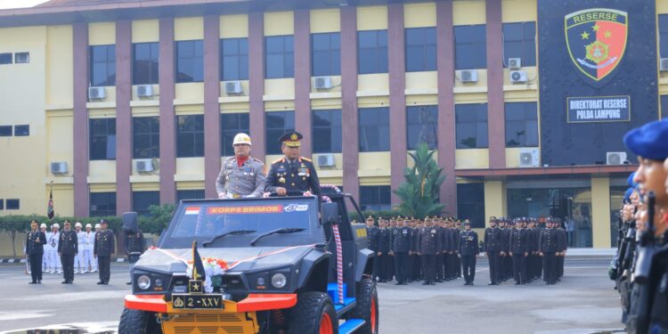Wakapolda Lampung Pimpin Upacara Hari Bhayangkara ke-80, Tegaskan Semangat “Polri untuk Masyarakat”