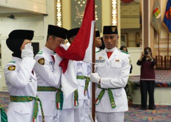Kasrem 043/Gatam Hadiri Pengukuhan Paskibraka Provinsi Lampung 2026