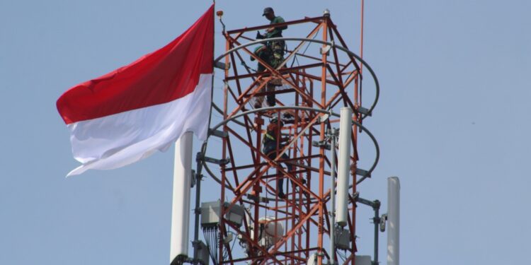 Pengibaran Merah Putih di Menara 74 Meter, Puslatpurmar 8 Teluk Ratai Kobarkan Semangat Kemerdekaan