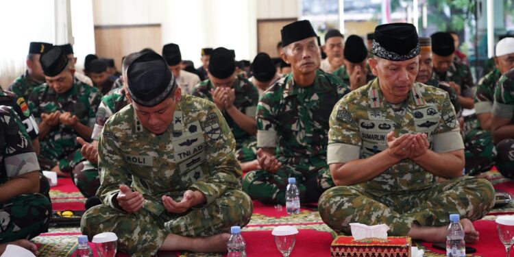 Maulid Nabi dan HUT Ke-79, Korem 043/Gatam Perkuat Semangat Pengabdian Bersama Rakyat