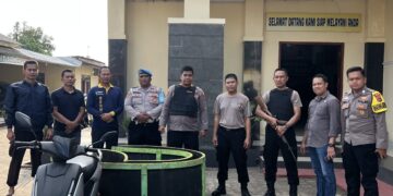 Polisi Gerebek Dugaan Judi Sabung Ayam di Way Jepara, Sejumlah Barang Bukti Diamankan