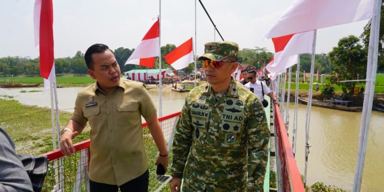Danrem 043/Gatam Hadiri Launching 2.500 Jembatan Perintis Garuda dan 3.000 Titik Air Bersih