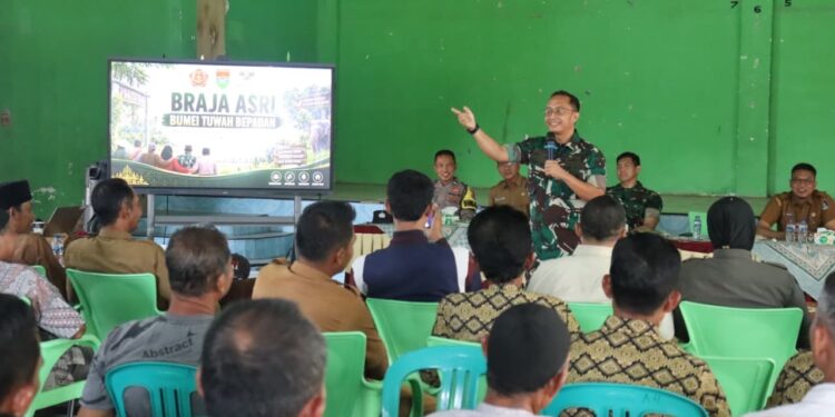 Ada Apa Dua Pati TNI Datangi Desa Braja Asri