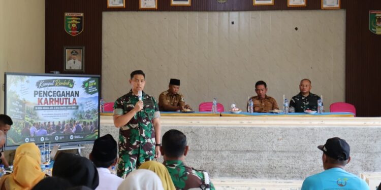 Gelar Penyuluhan Pencegahan Karhutla di Desa RJU 2, Ini Pesan Tim Mabes TNI