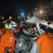 DUA ORANG TERJEPIT DALAM KECELAKAAN MOBIL DI CANDIMAS, KEDUANYA BERHASIL DIEVAKUASI SELAMAT