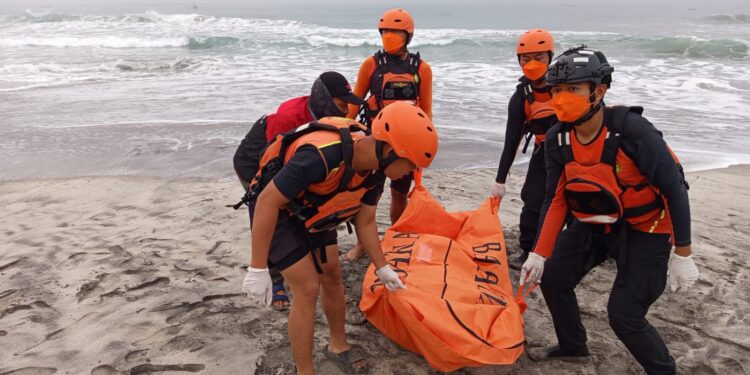 Korban Tenggelam di Pesisir Barat Ditemukan Meninggal Dunia